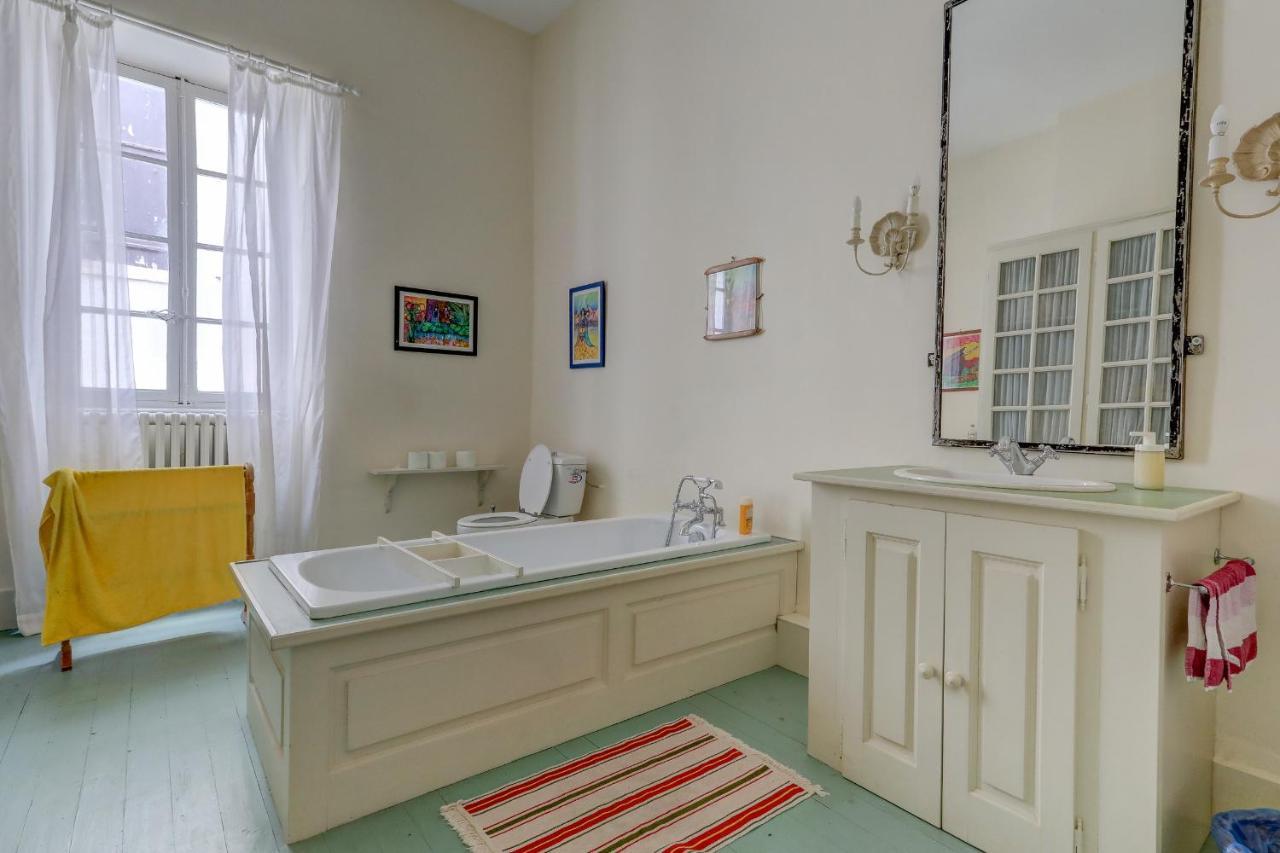 Les Chambres Anglaises Largentière Exterior foto